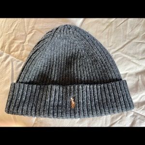- Polo Ralph Lauren wool winter beanie, gray w logo, top condition, S/M un…